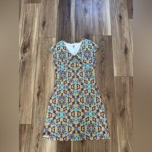 Title Nine women’s geometric Patterned Dress size small